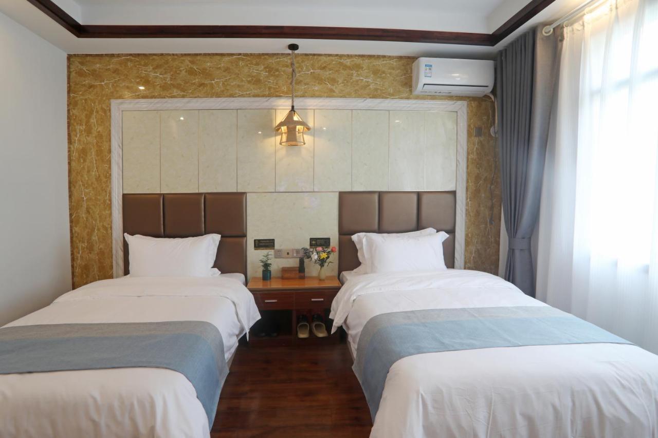 Yijingju Humanistic Inn Zhangjiajie Exterior foto