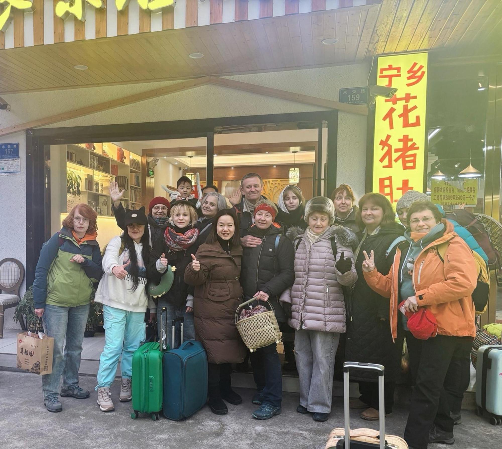 Yijingju Humanistic Inn Zhangjiajie Exterior foto